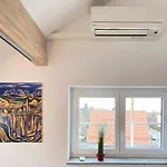 4 Apartment, 125 Qm, Ruhig Und Zentrumsnah, Max 5 Pers, Dachterasse, Garage, 1000 Mbit *
