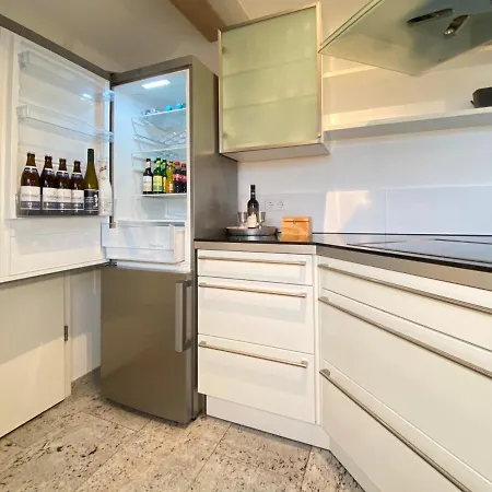 公寓 4 Apartment, 125 Qm, Ruhig Und Zentrumsnah, Max 5 Pers, Dachterasse, Garage, 1000 Mbit *